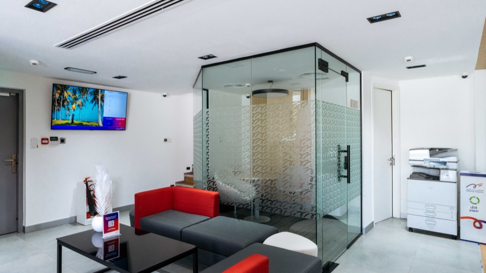 Glazed consultation pod with etched privacy film